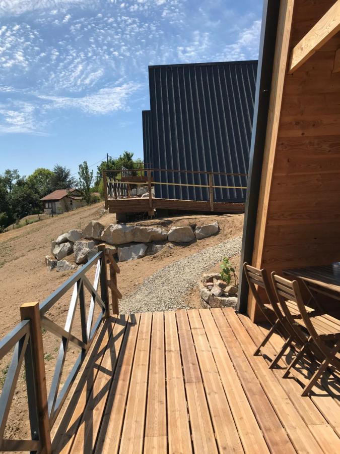 O Tipi Lodge Saint-Christo-en-Jarez Exterior photo